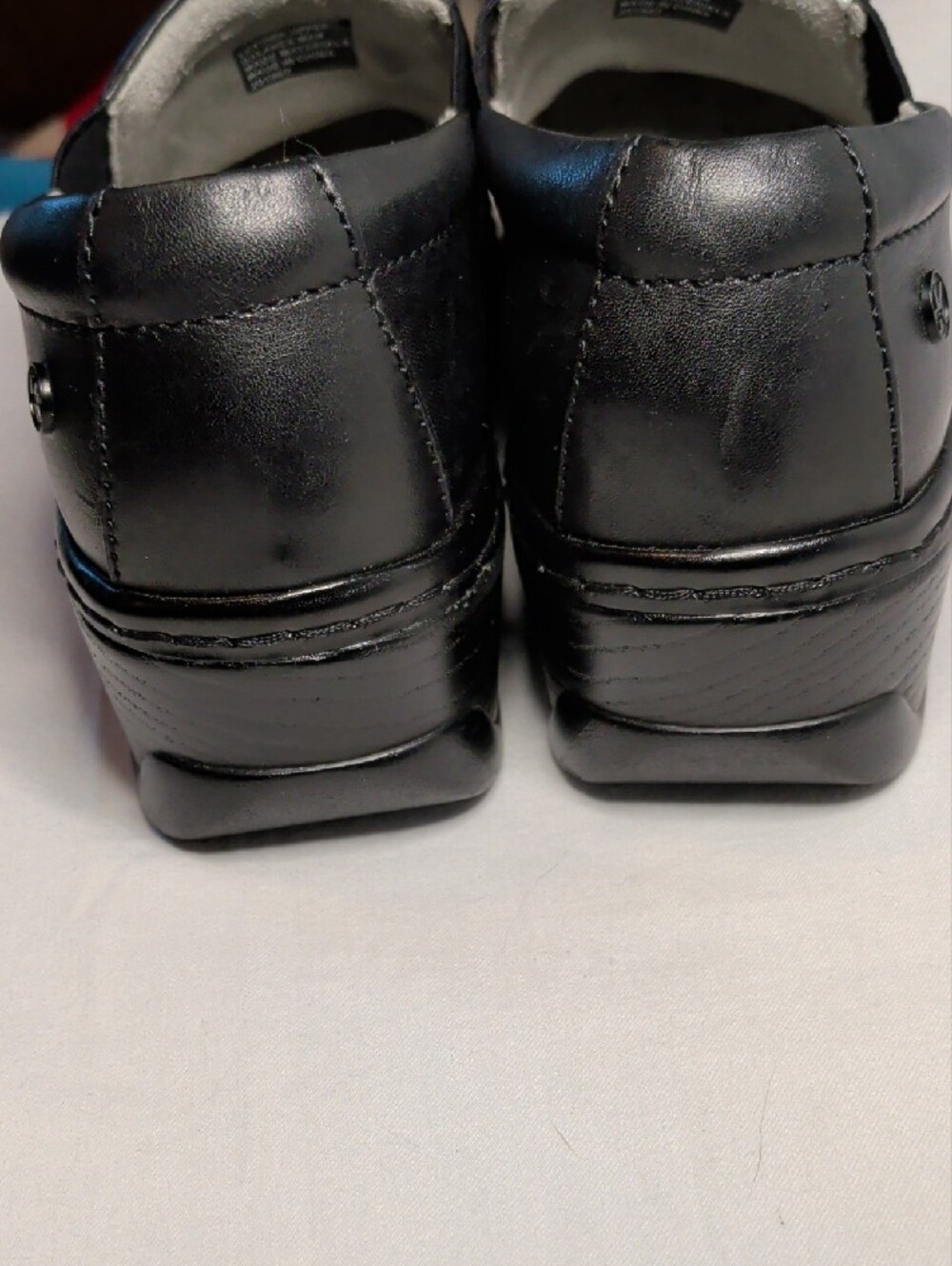 Klogs Black Professional Slip-On Clogs - Picture 6 of 7